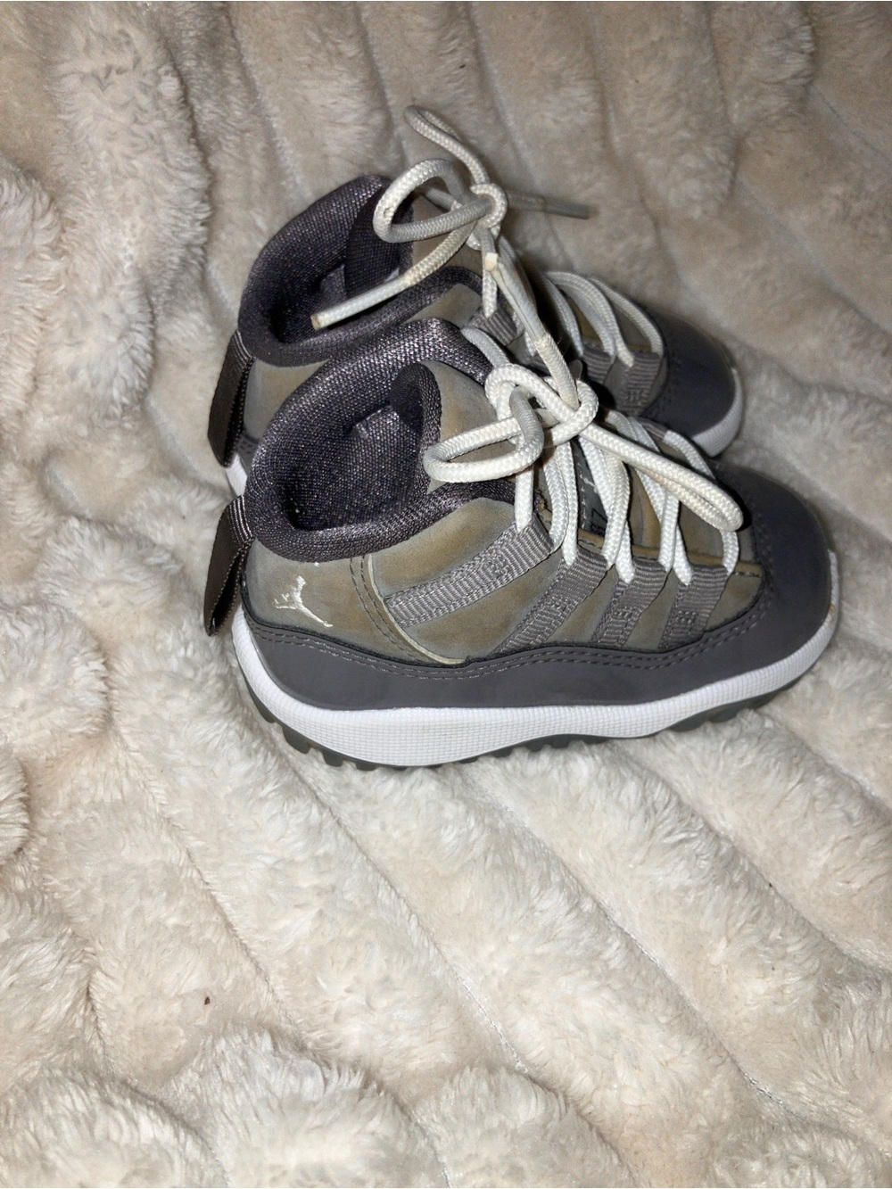 Air Jordan Retro 11 Cool Grey Toddler Shoe